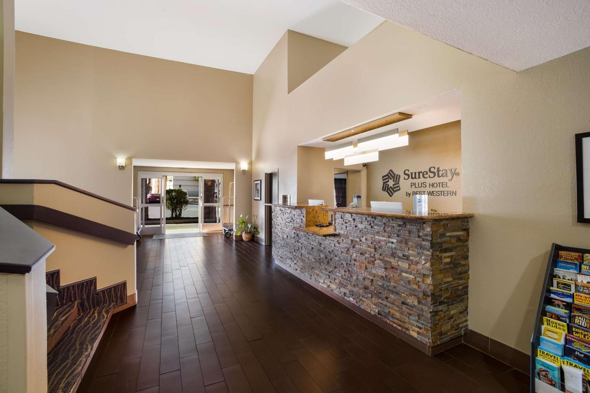 Surestay Plus By Best Western Mesa Superstition Springs Eksteriør billede