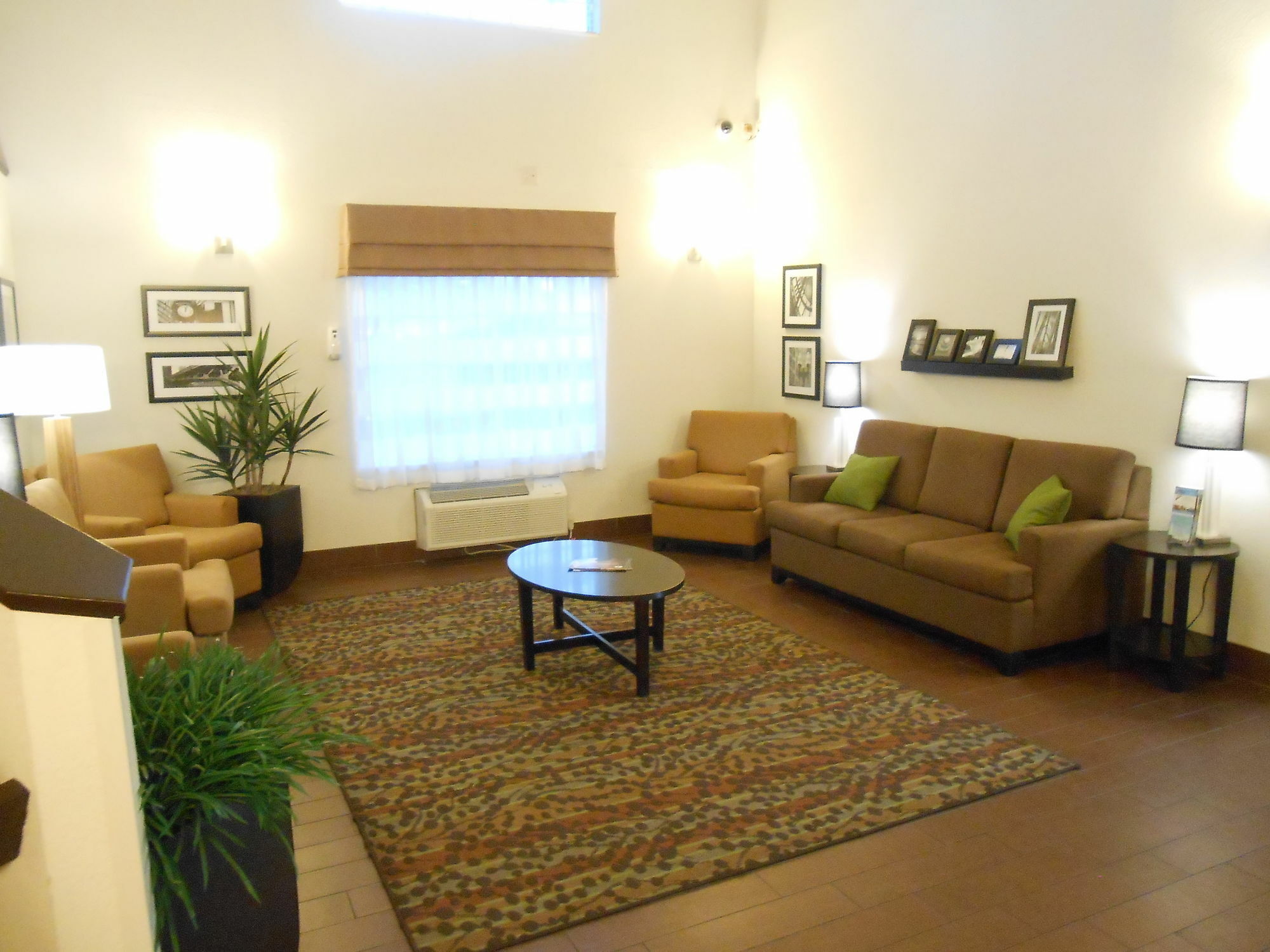 Surestay Plus By Best Western Mesa Superstition Springs Eksteriør billede